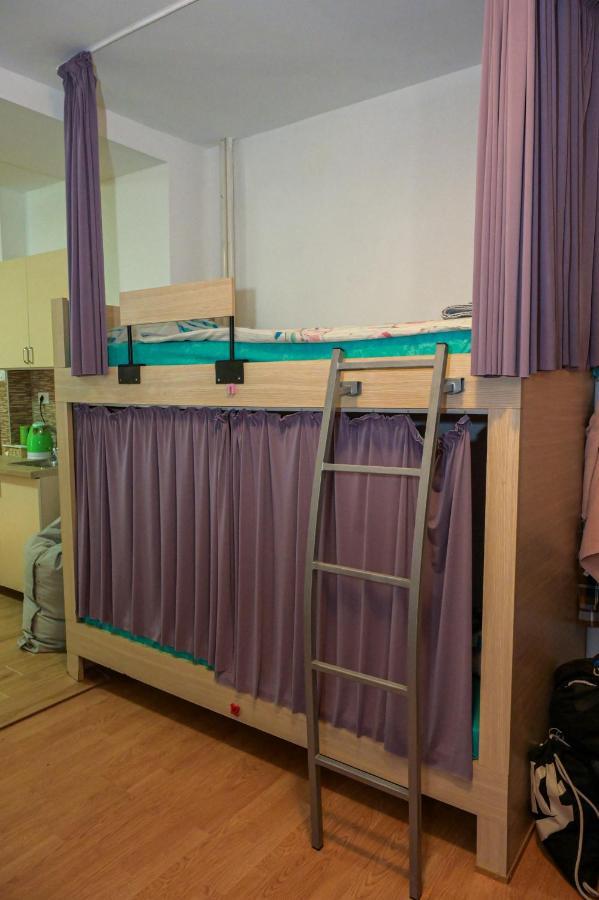 Skopje Hostel Екстер'єр фото