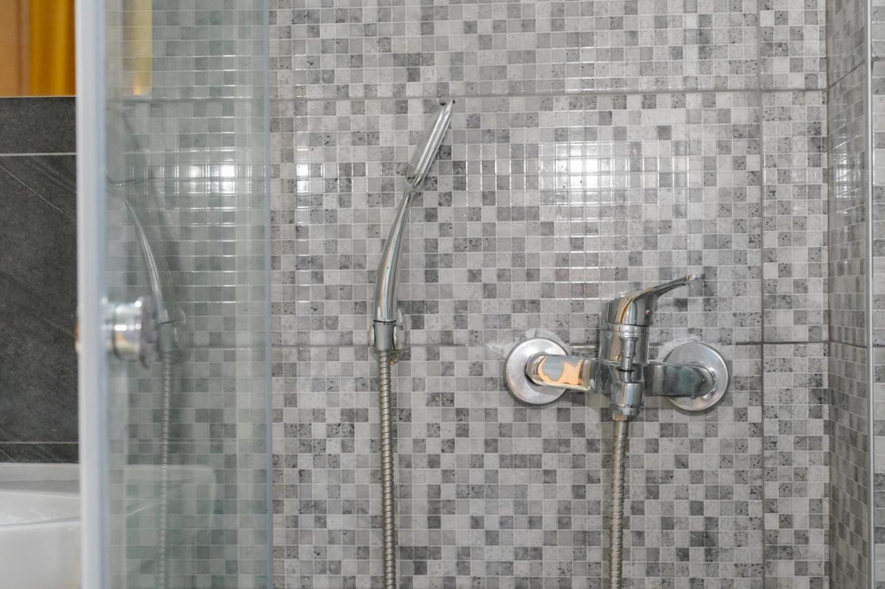 Skopje Hostel Екстер'єр фото