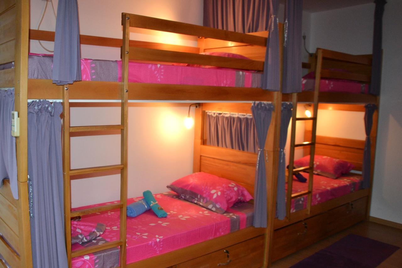 Skopje Hostel Екстер'єр фото