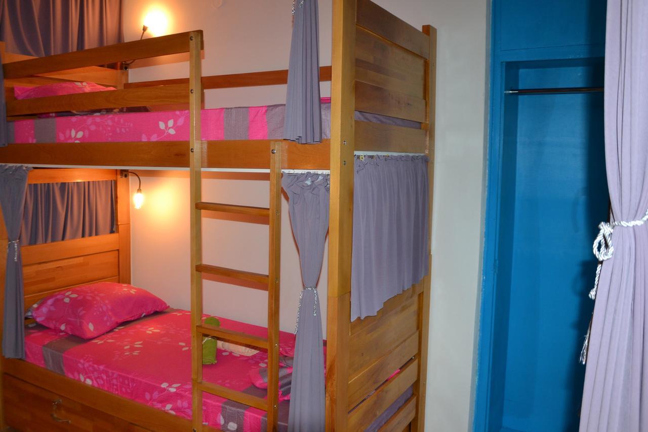 Skopje Hostel Екстер'єр фото